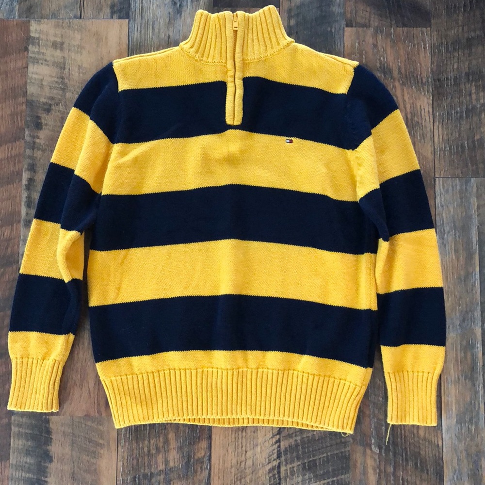 Boys Tommy Hillfiger  sweater size 5